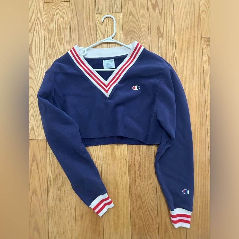 Champion Vintage Crop Sweater